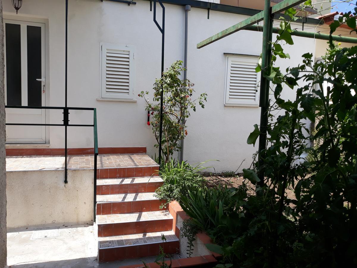 Studio Apartment Garden ดูบรอฟนิก ภายนอก รูปภาพ